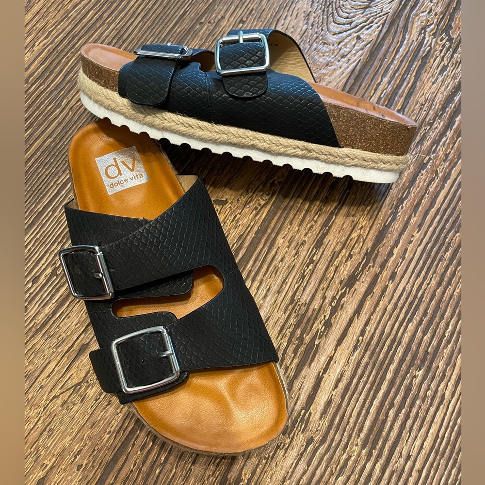 Dolce Vita ladies size Black Sandals with Buckles